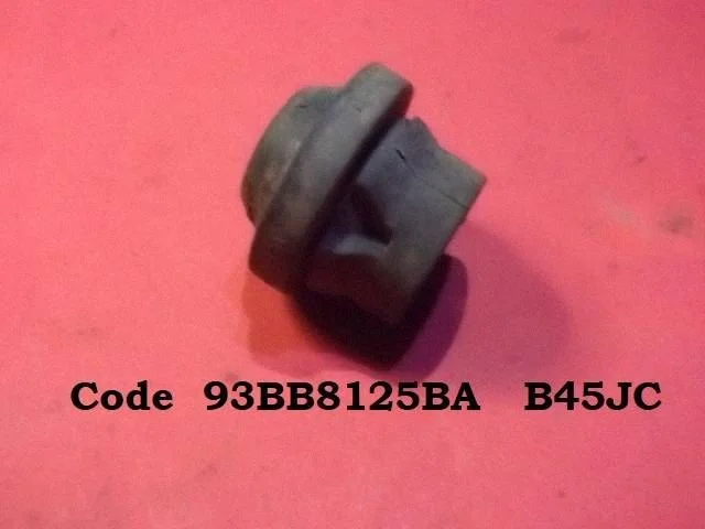 Radiaatori kinnitusklamber 93BB8125BA