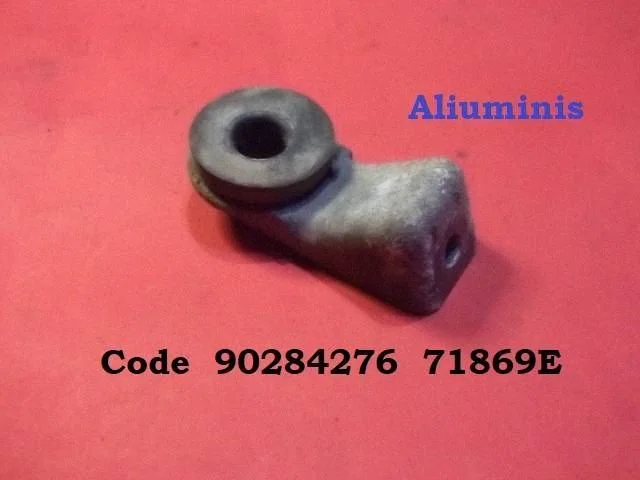 Radiaatori kinnitusklamber 90284276