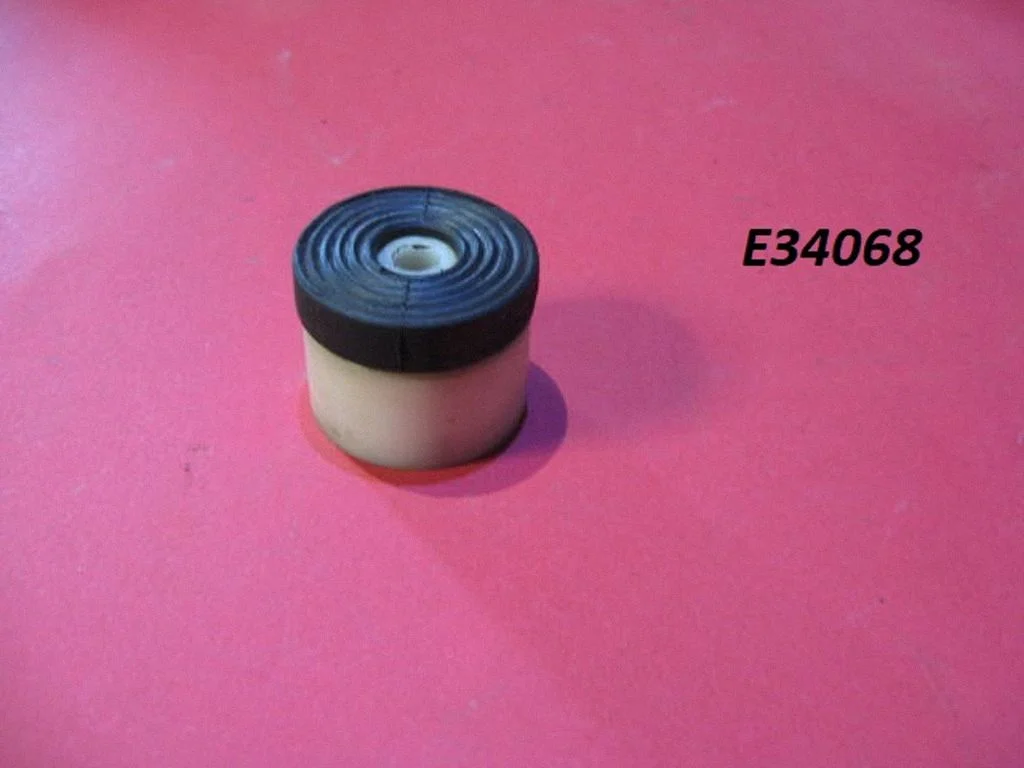 Radiaatori kinnitusklamber E34068