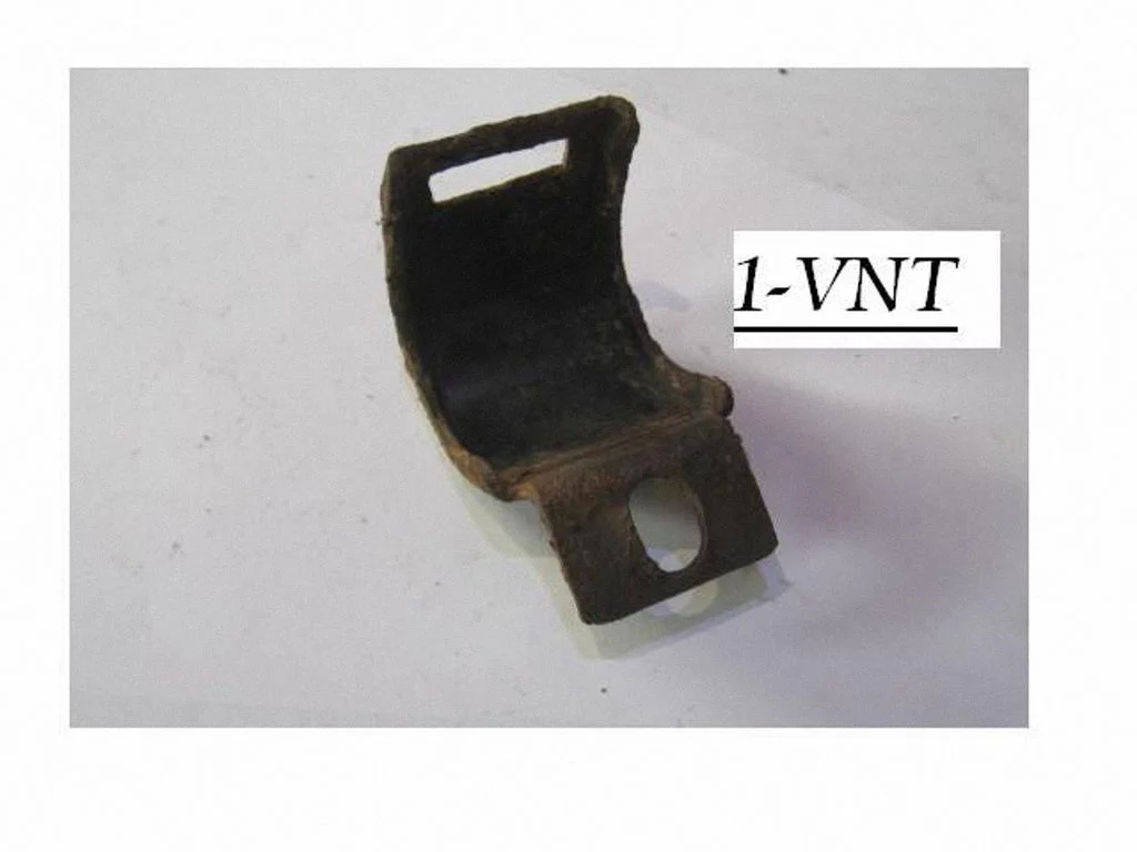 Sway bar bush bracket, rear 8748321