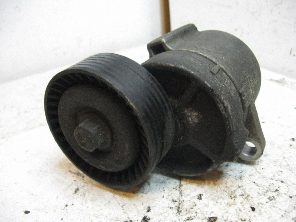 Napinacz paska alternatora GDA1819