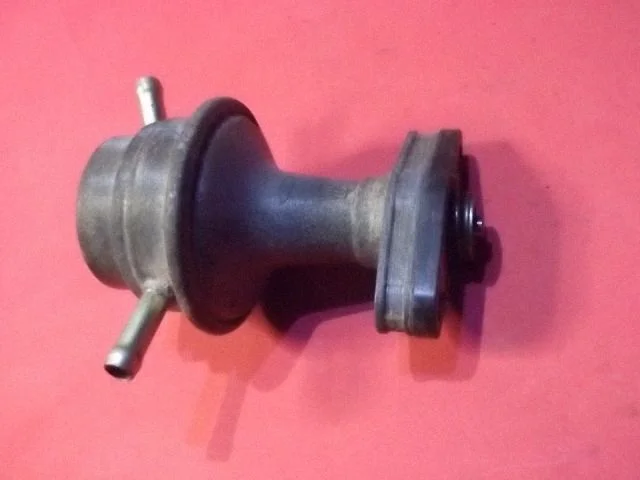 Mechaninė degalų pompa