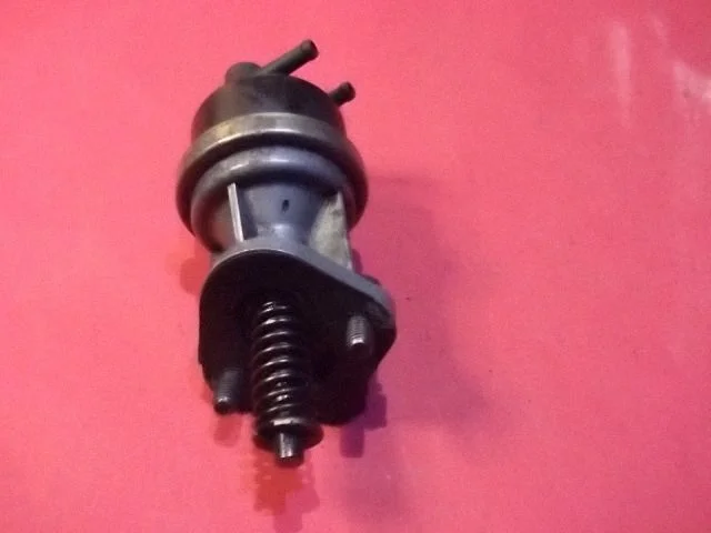 Mechaninė degalų pompa