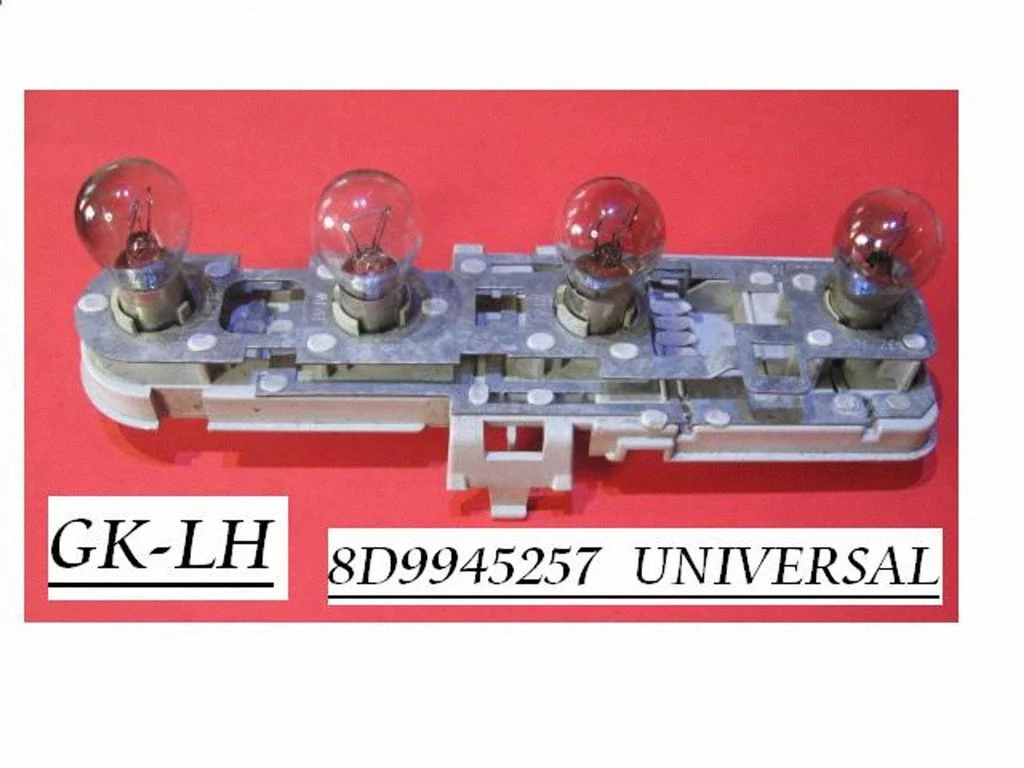 Pokrywa oprawki lampy tylnej – Audi A4 S4 B5 8D (1999-2000)