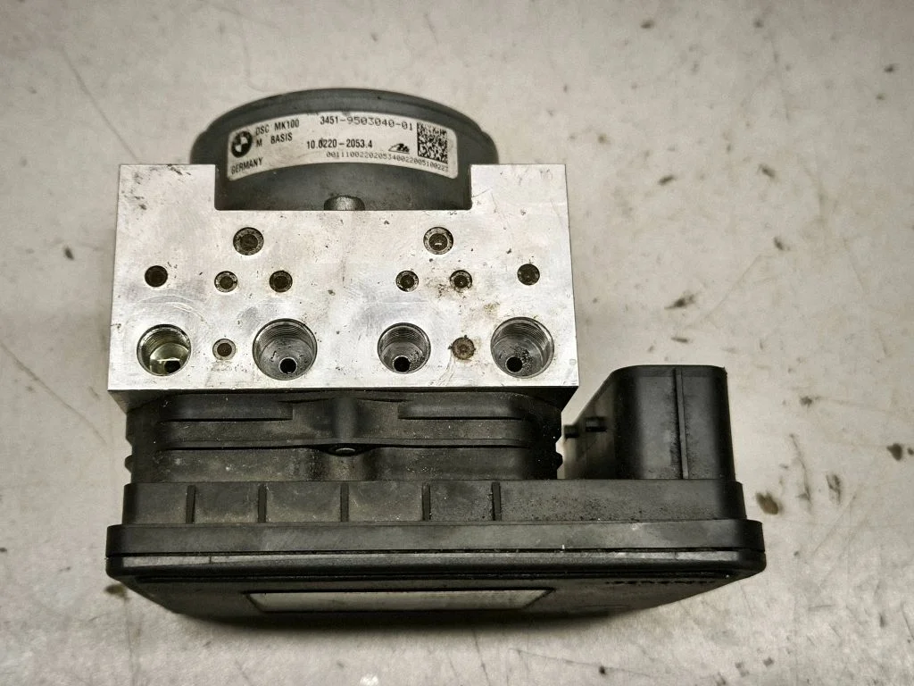 ABS block – BMW 4 Series F32 F33 (2013-2020)