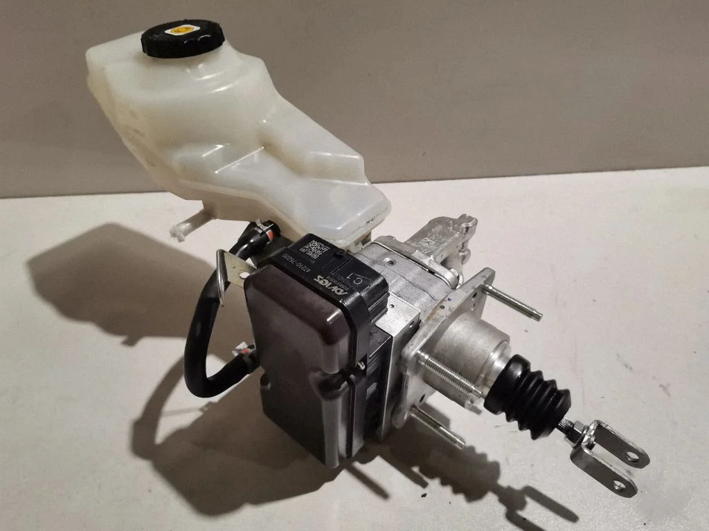 Master brake cylinder 4721076220