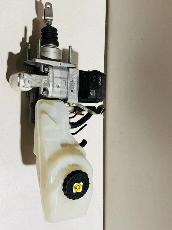 Master brake cylinder 4721076221