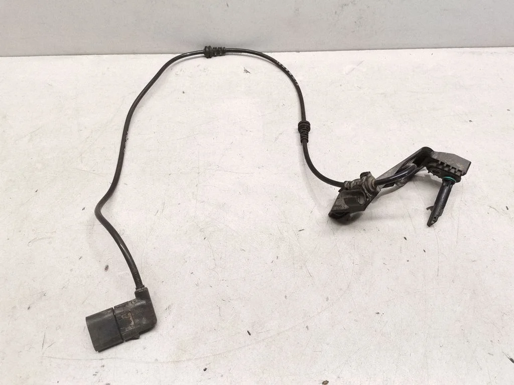 ABS brake wheel speed sensor A2059058003