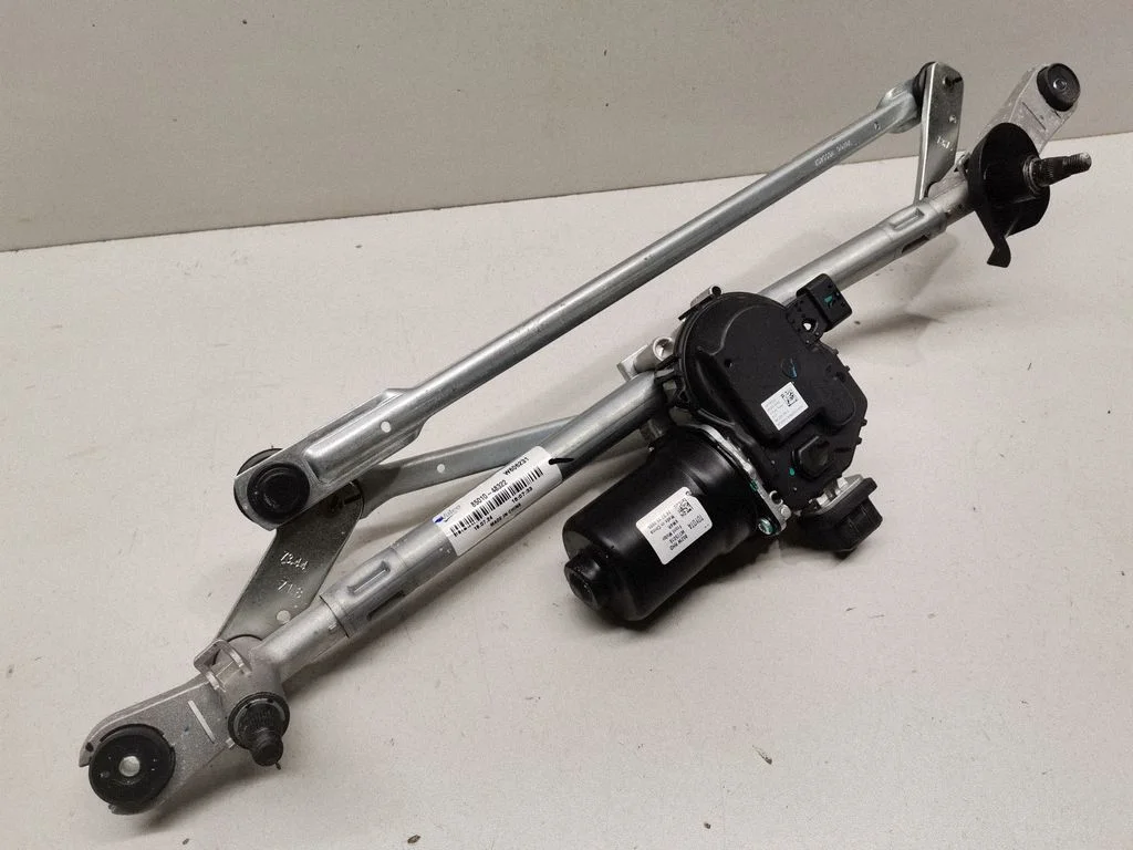 Front wiper linkage and motor – Lexus RX 450H (2016-)
