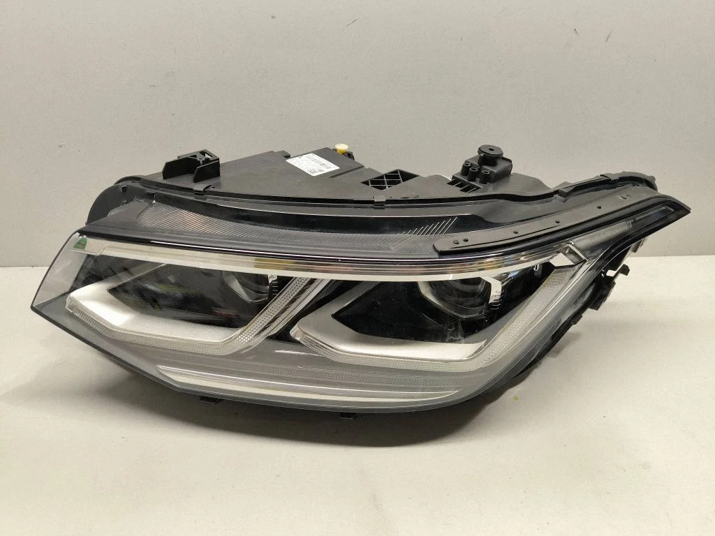 Headlight/headlamp – Volkswagen Tiguan Allspace (2017-)