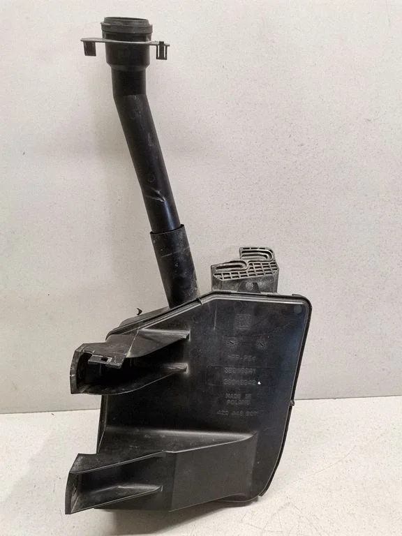 Windshield washer fluid reservoir/tank 39010941