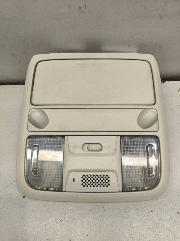 Front seat light – Honda CR-V (2013-2016)
