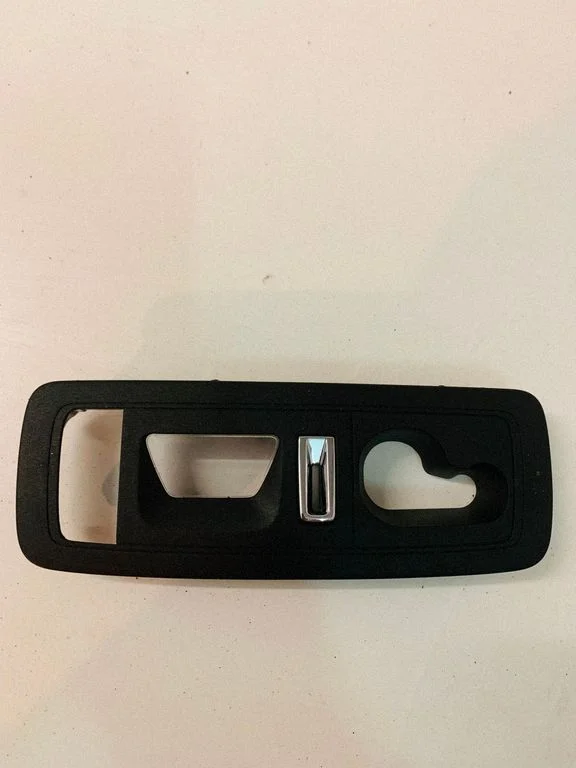 Rear seat light – Porsche Cayenne (92A) (2010-2017)