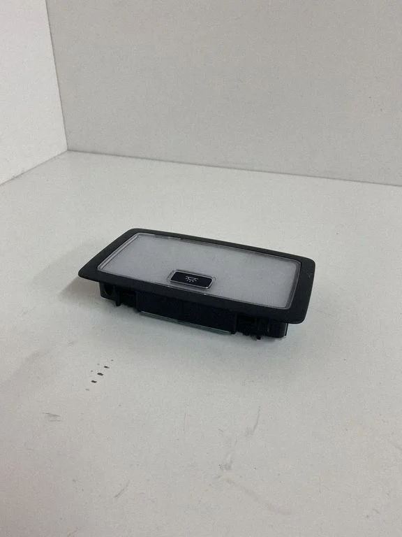 Rear seat light 20210216
