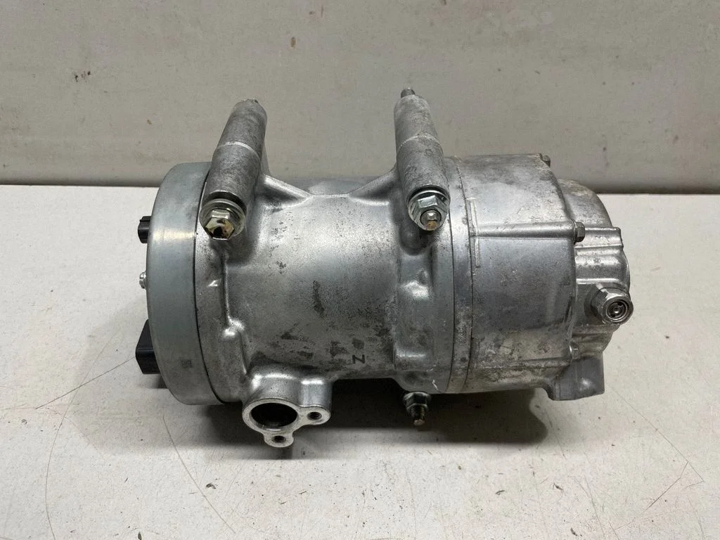 Air conditioning (A/C) compressor (pump) 0424001751