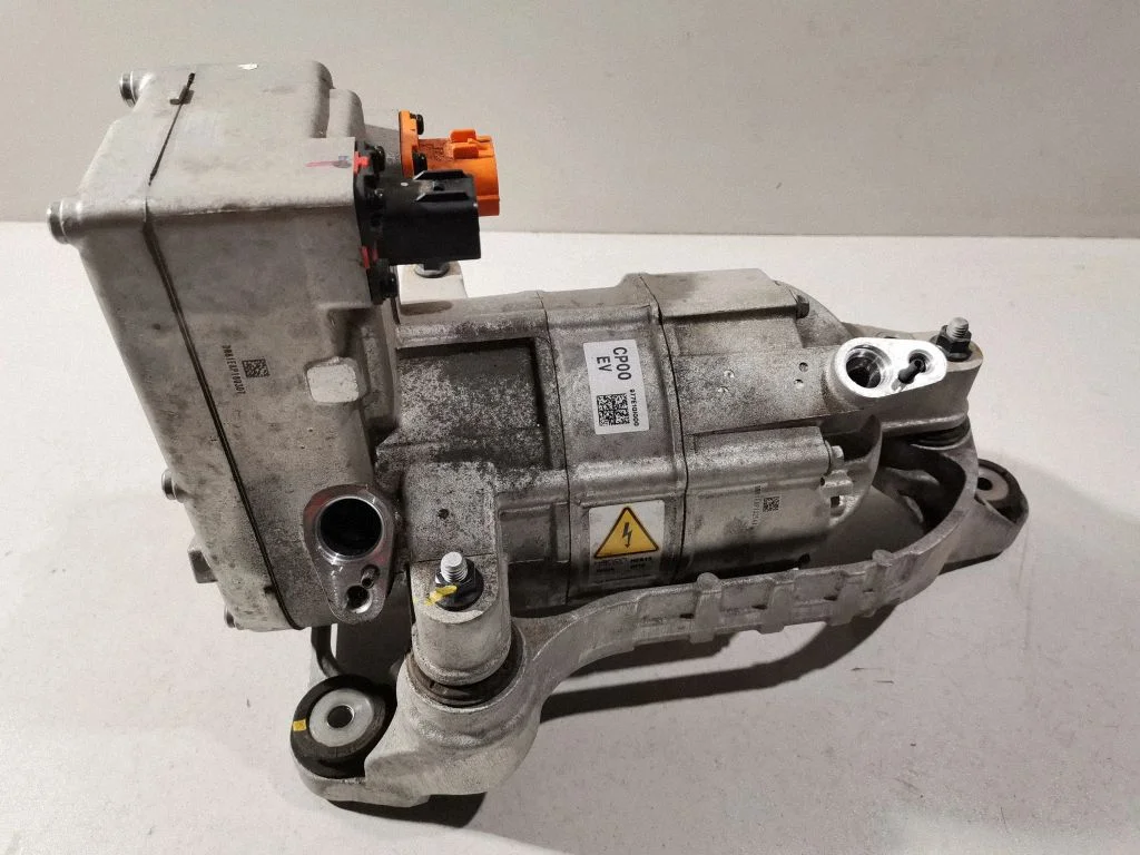 Air conditioning (A/C) compressor (pump) 977E1GI000