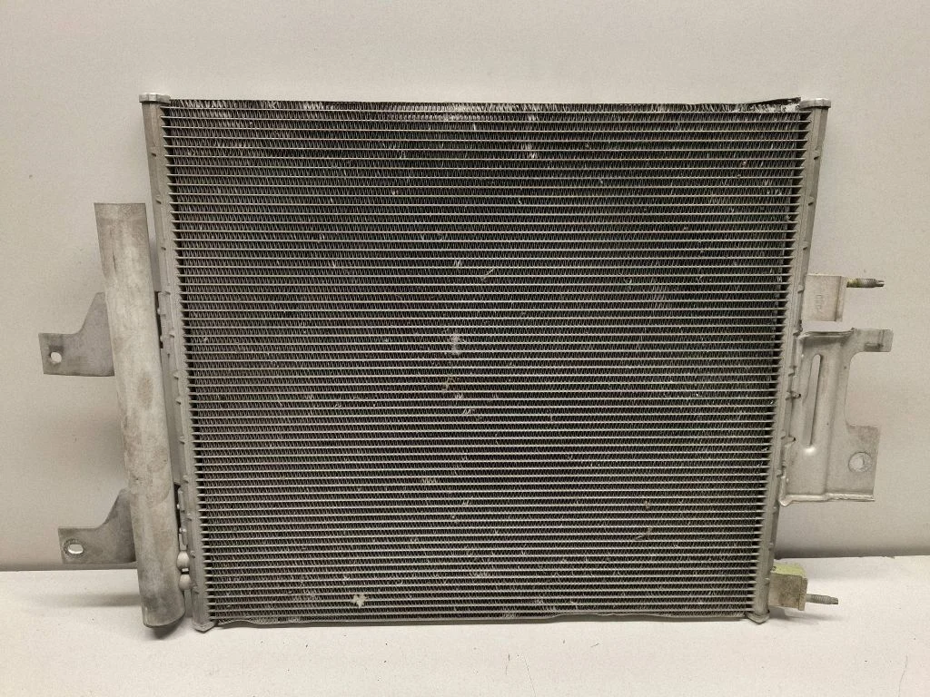Kliimaseadme jahutusradiaator (kondensaator) CW9319710AA