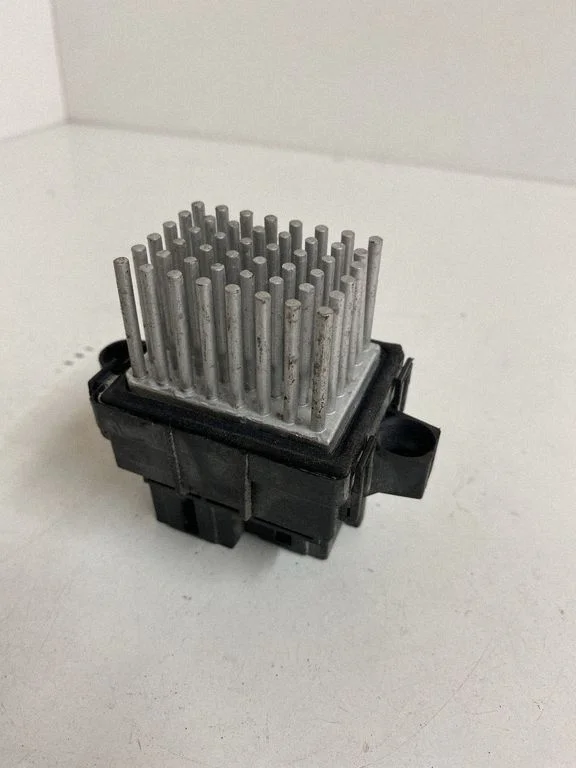 Krāsniņas ventilatora rezistors (reostats) – Jeep Grand Cherokee (2010-2021)