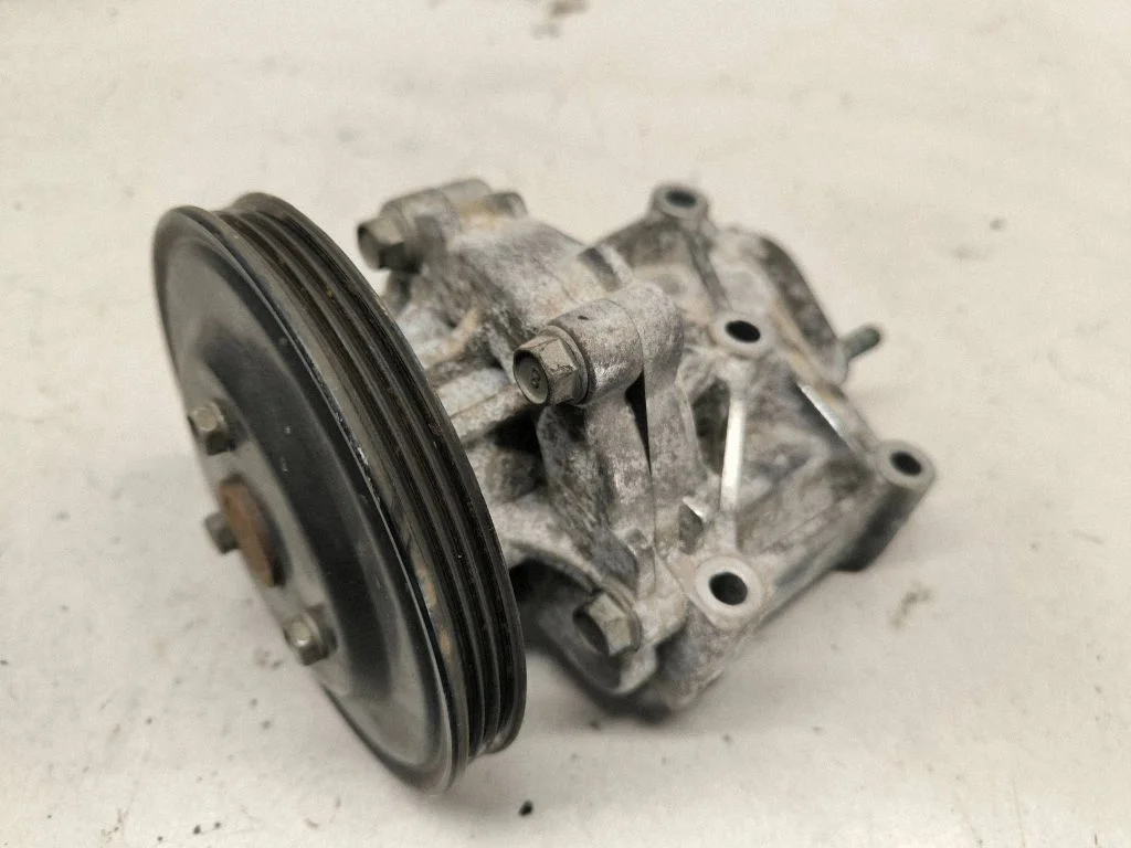 Water pump – Mitsubishi Outlander (2013-2021)