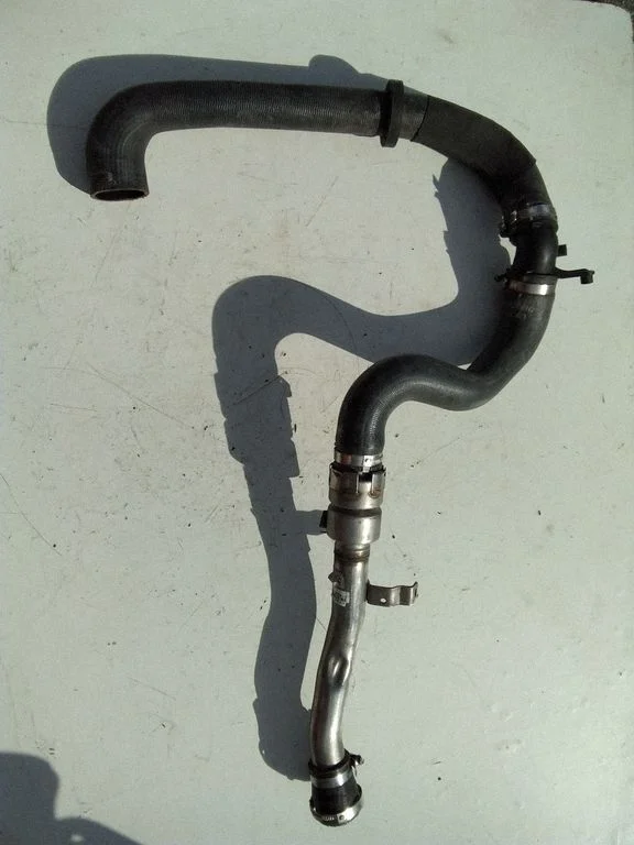 Jahutustoru(d)/-voolik(ud) – Land Rover Range Rover L405 (2013-2021)