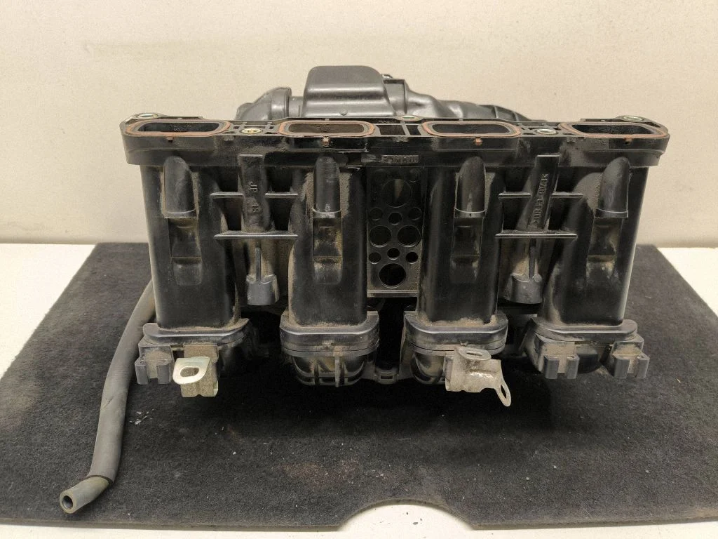 Intake manifold 1502A016