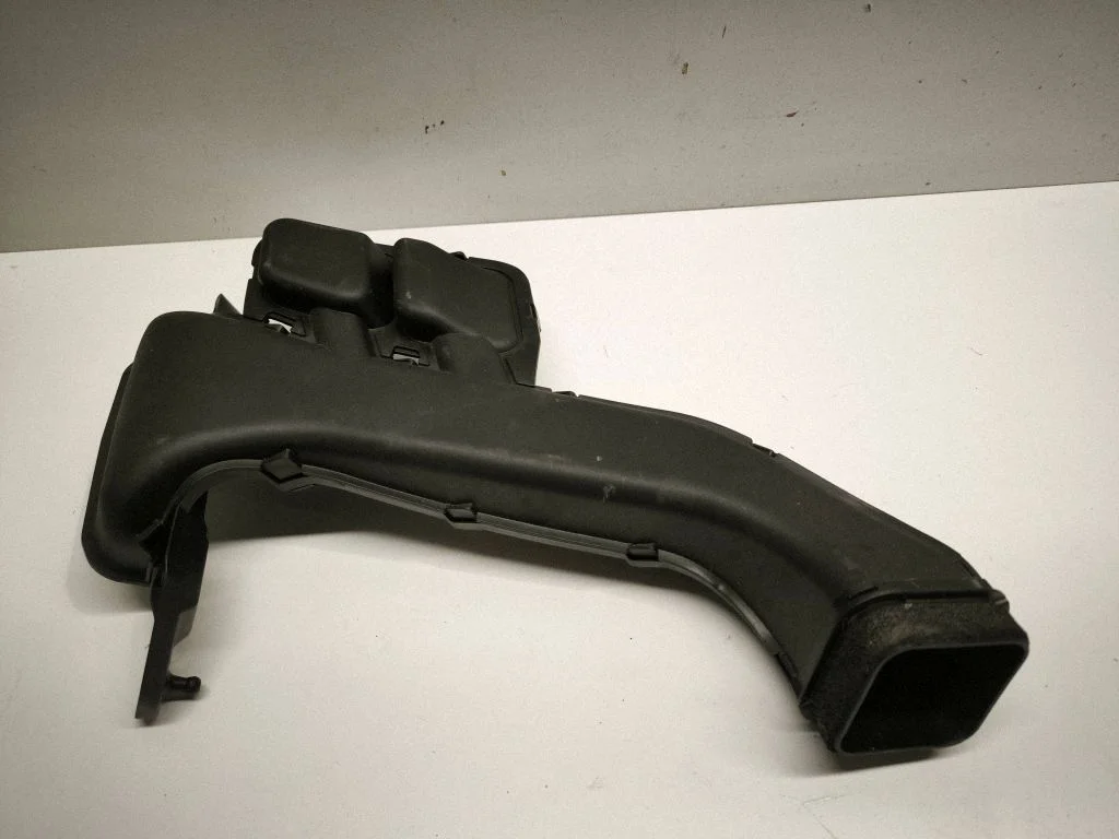 Air intake duct part 1775025140