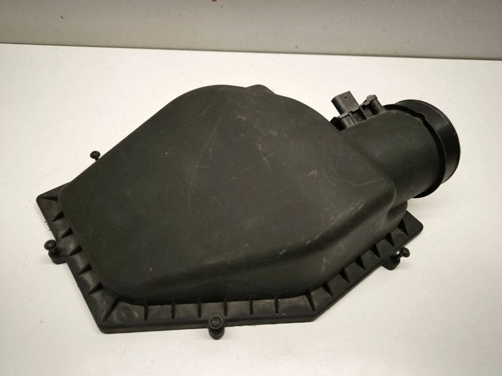 Air filter box cover – BMW X5M G05 F95 (2019-)