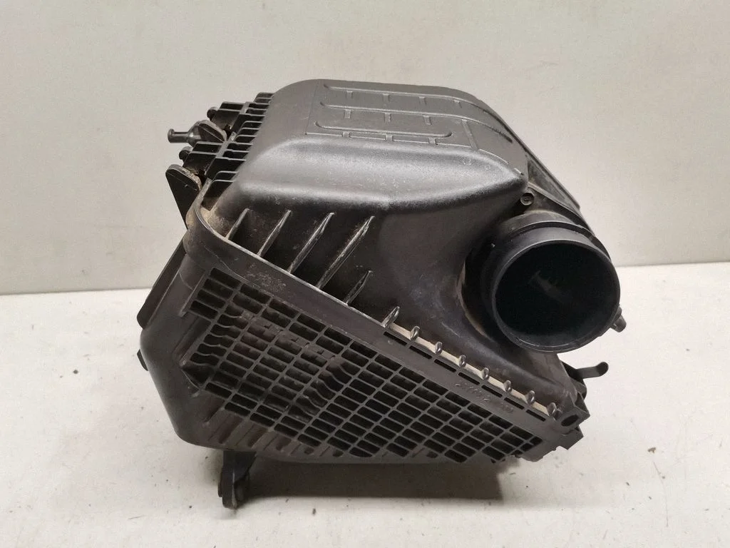 Air filter box 281002W300