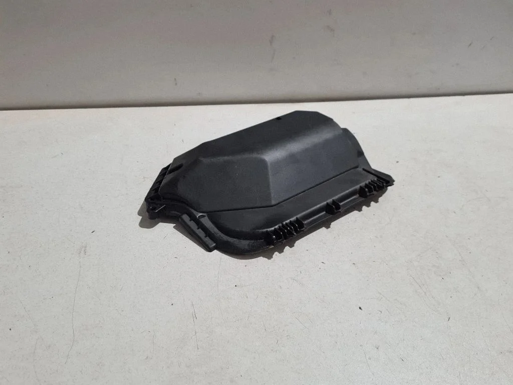 Air filter box cover – Porsche Macan (95B) (2019-)