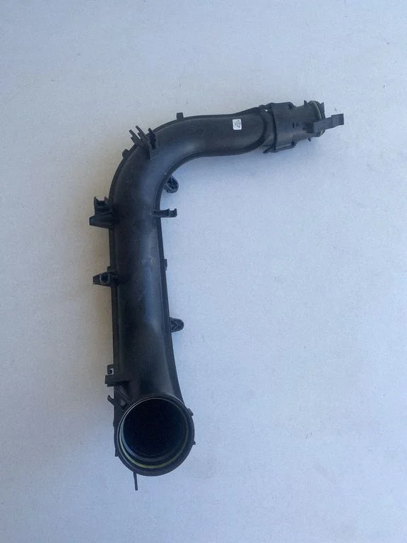 Turbo air intake inlet pipe/hose – Audi A4 S4 B9 (2015-2019)