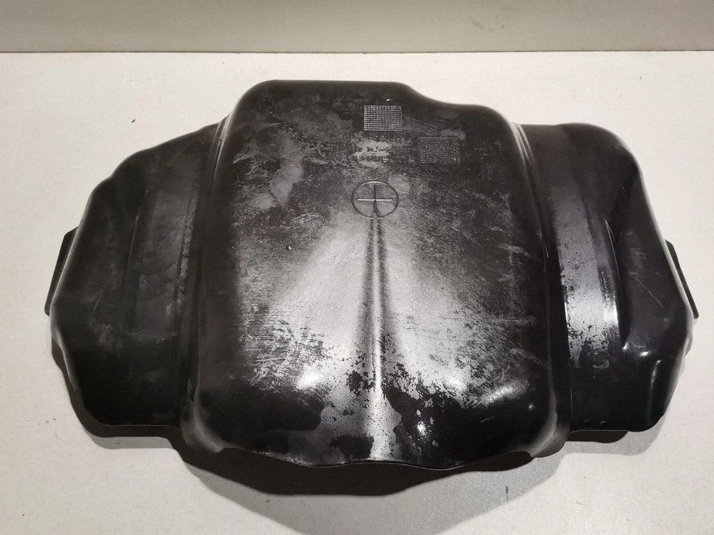 Degvielas tvertnes apakšas aizsargs 992201975