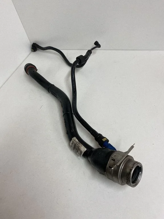 Fuel tank filler neck pipe – Porsche 911 991 (2011-2019)