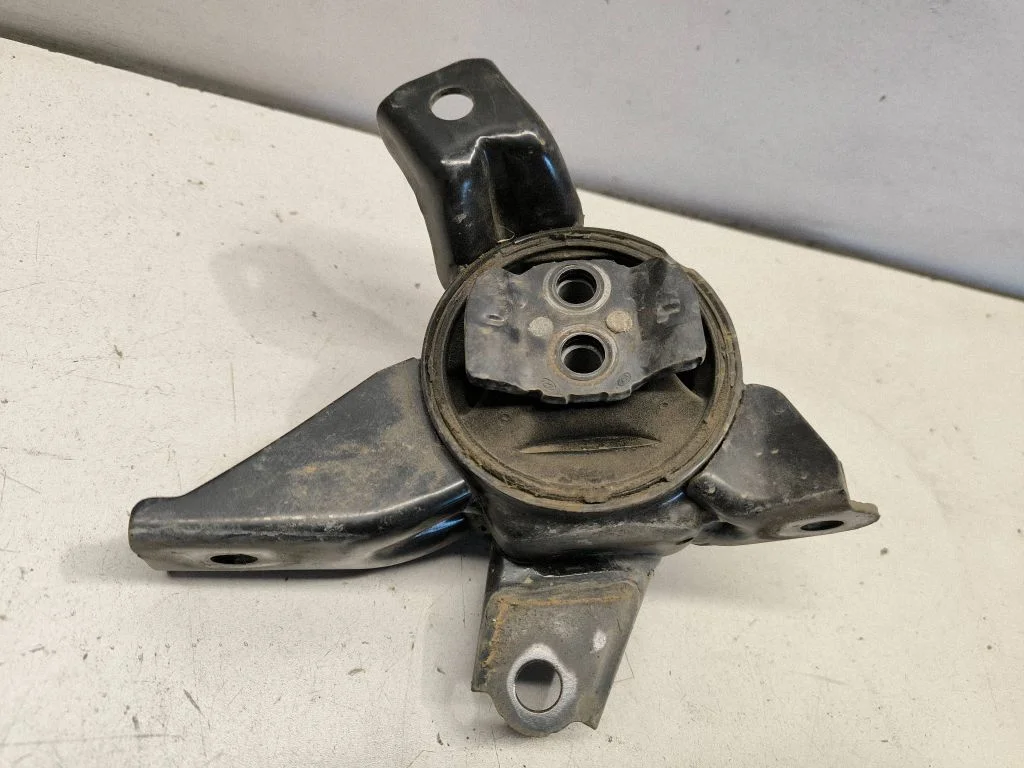 Dzinēja spilvens 21830C5500