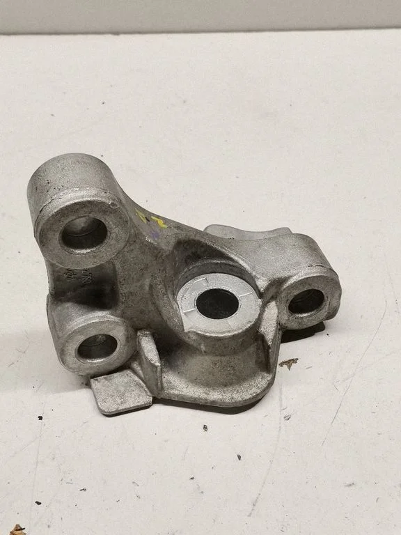 Engine mounting bracket – BMW iX1 (2022-)
