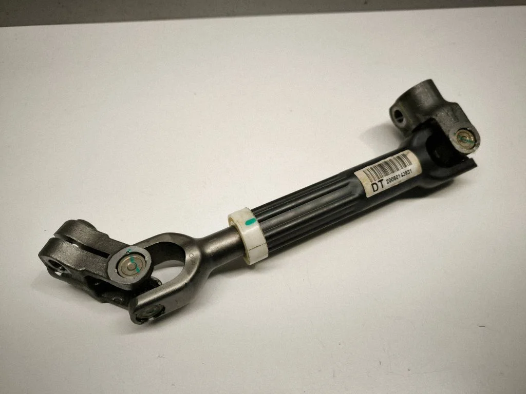 Steering column universal joint 20060143931