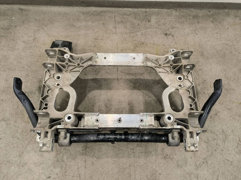 Front subframe 670102650