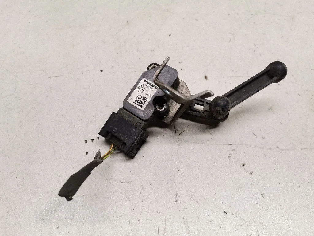 Headlight/headlamp level sensor – Volvo S90, V90 (2016-)