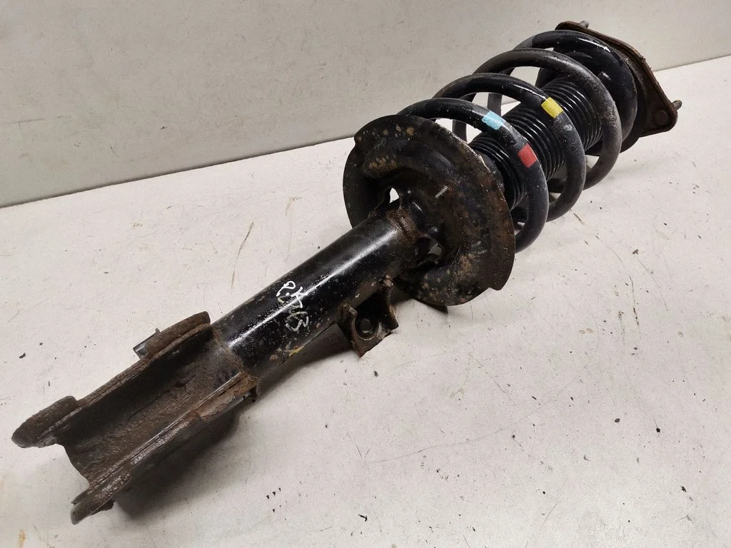 Front shock absorber/damper 546512W900