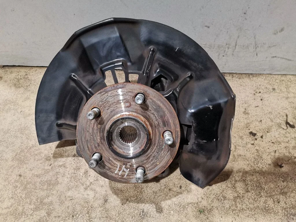 Front wheel hub 43212