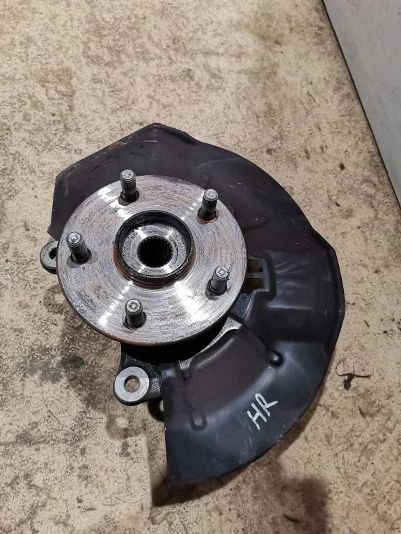 Front wheel hub 480243211
