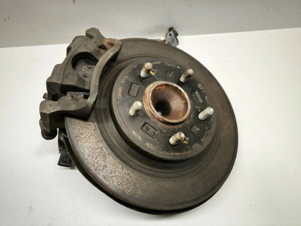 Rear wheel hub 8554017