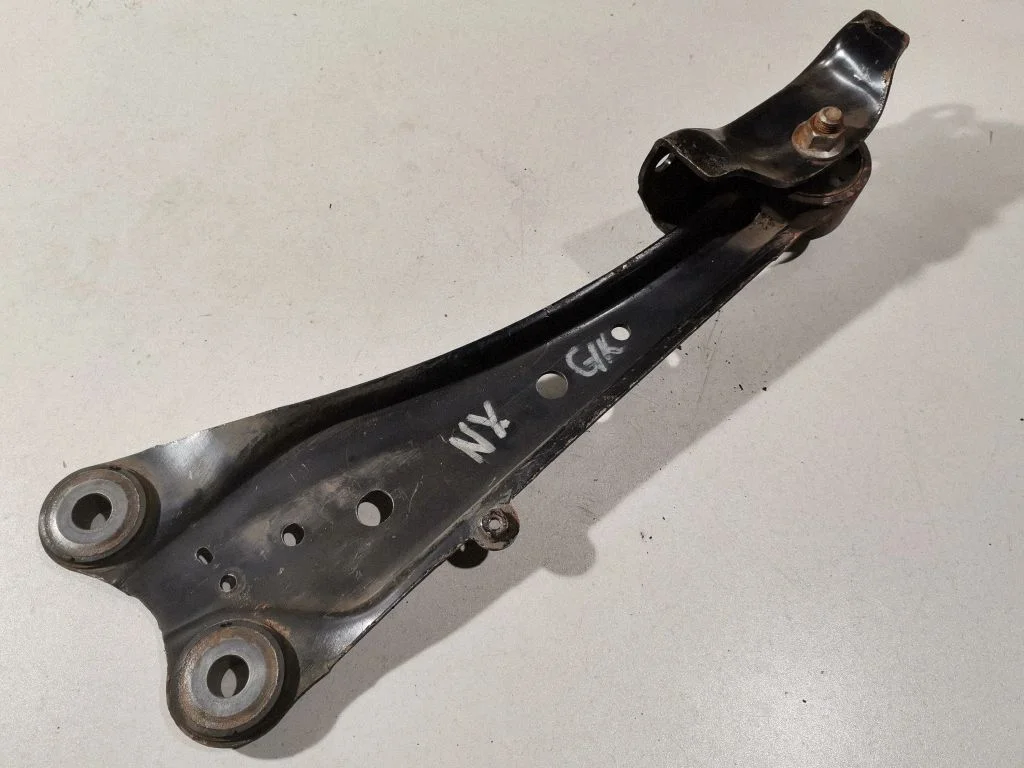 Rear upper control arm/wishbone 4878078010