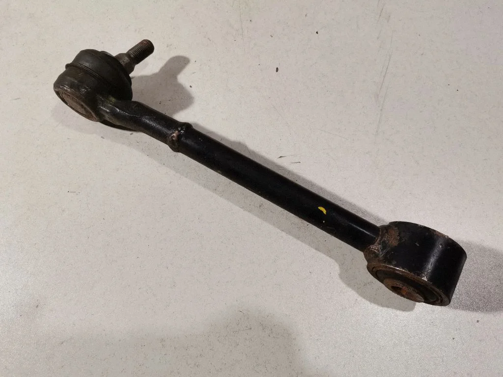 Rear upper control arm/wishbone 4871042030