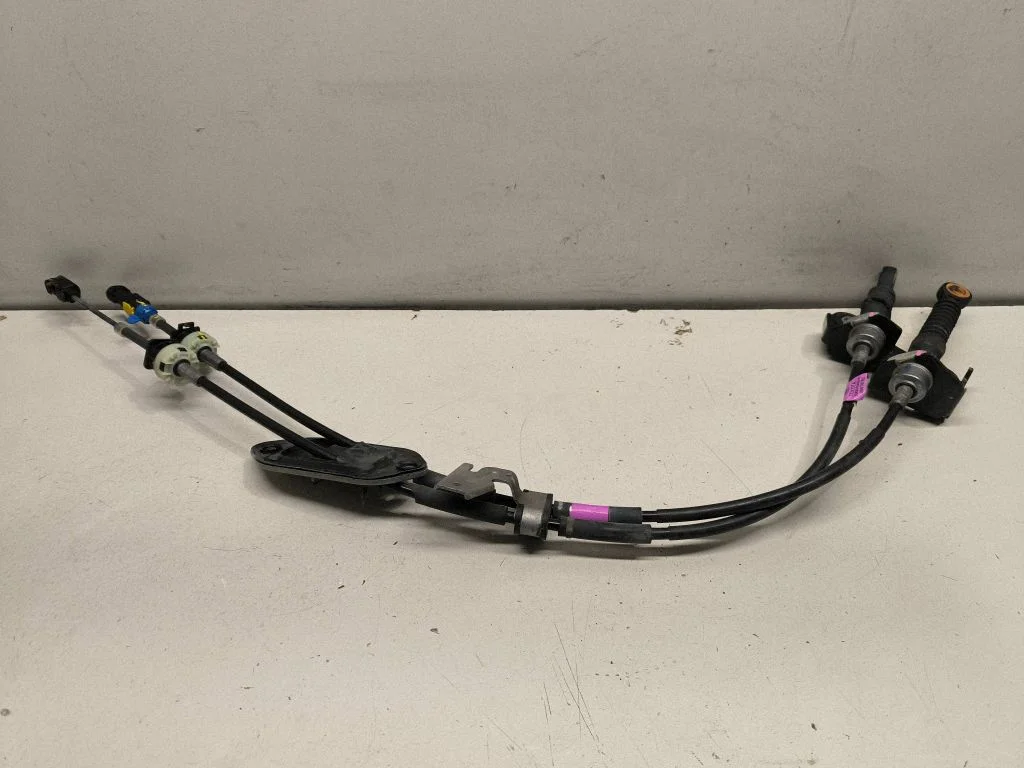 Käiguvahetuse tross – Toyota Yaris XP210 (2020-)