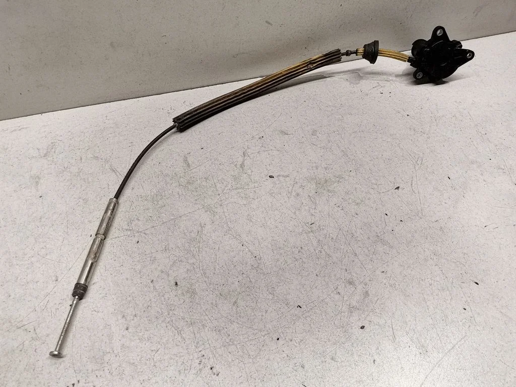Gear shift cable linkage 7590202