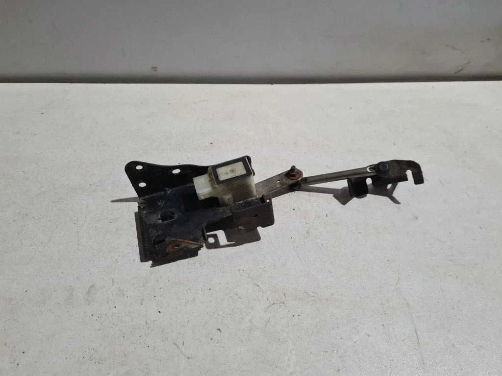 Rear air suspension level height sensor 89089884
