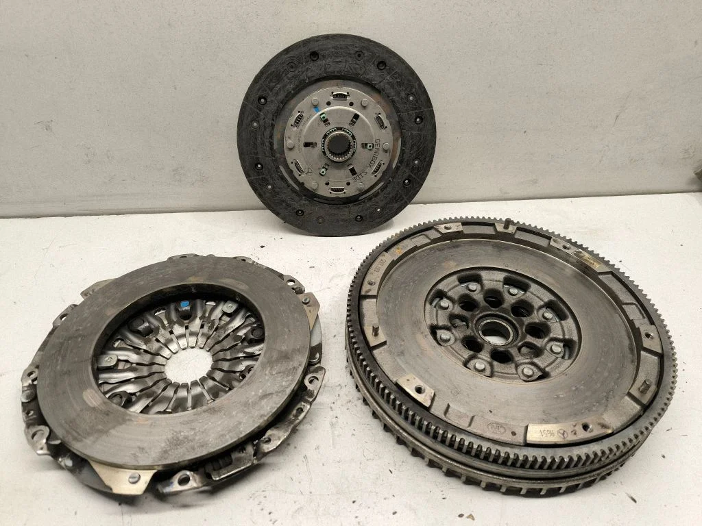 Flywheel – Mercedes-Benz CLA-Class C117 X117 W117 (2013-2019)