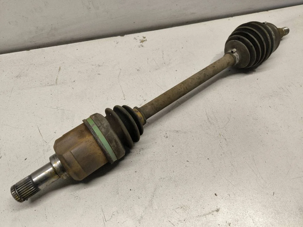 Rear driveshaft – right