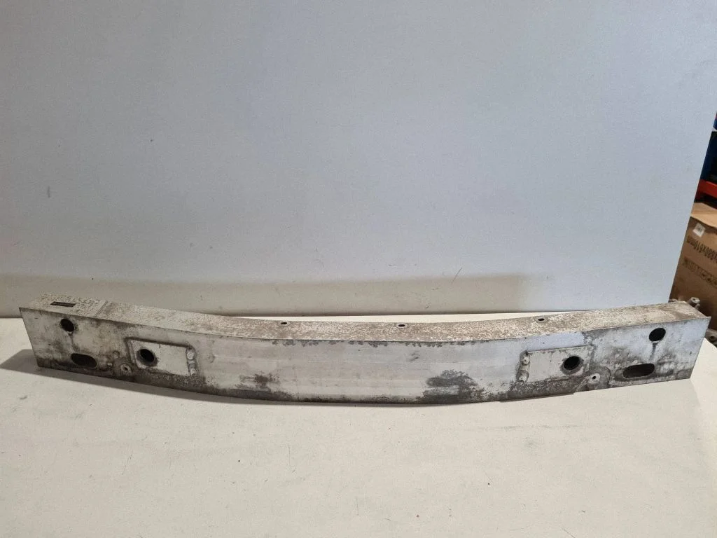 Front bumper cross member