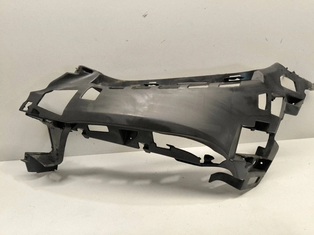 Front bumper mounting bracket A2138852300